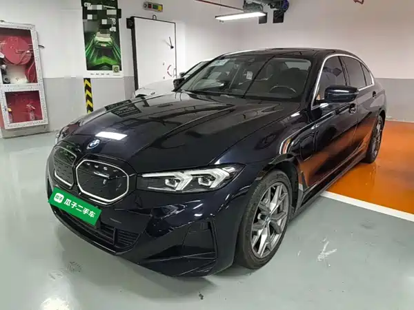 BMW i3 2022