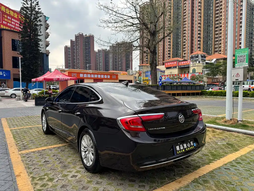 Buick LaCrosse 2017 — фото 4
