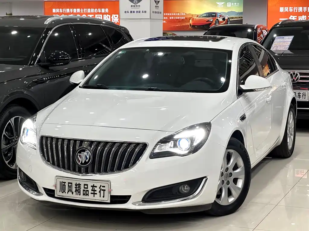Buick Regal 2015 — фото 1