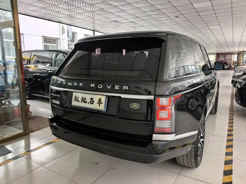 Land Rover Range Rover 2017 — фото 19