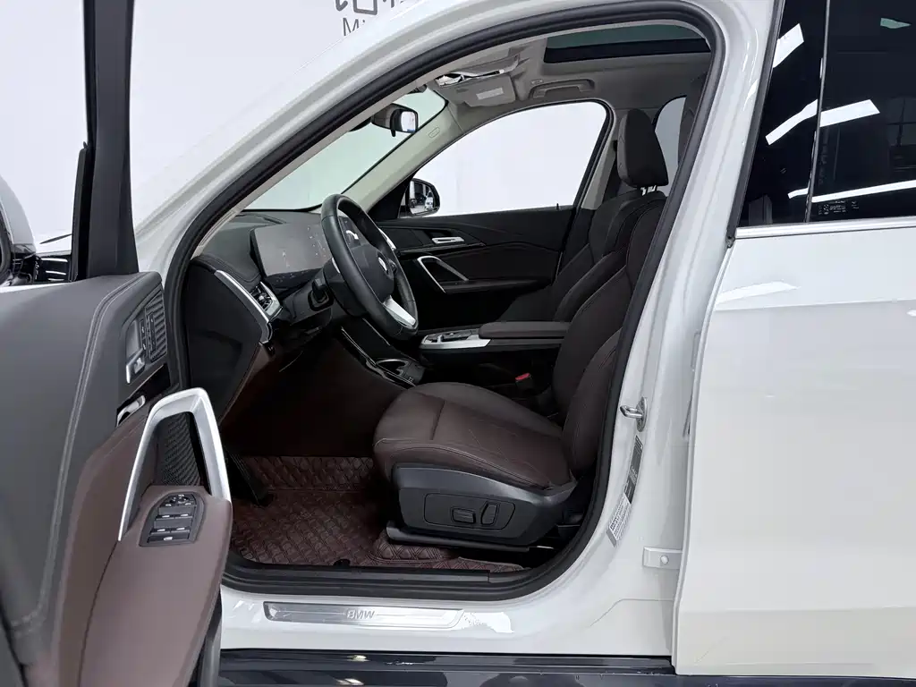 BMW X1 2024 — фото 10