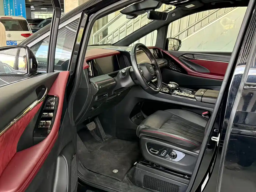 GAC Motor Trumpchi M8 2023 — фото 4