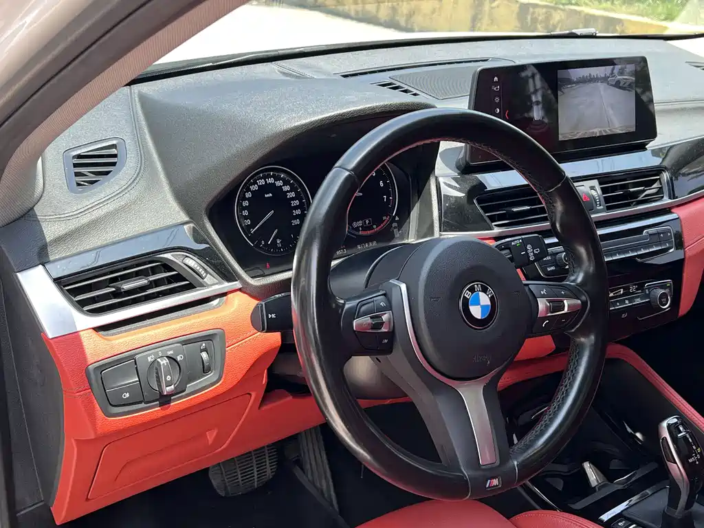 BMW X2 2021 — фото 10