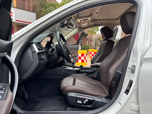 BMW 3 Series 2018
