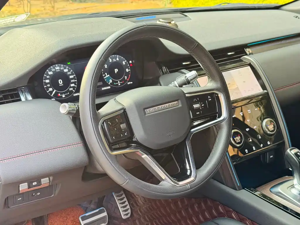 Land Rover Discovery Sport 2022 — фото 10