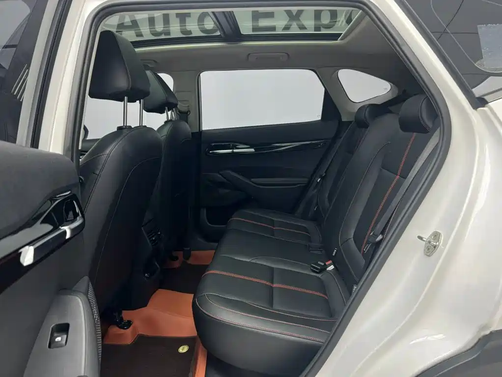 Kia KX3 Proud Running 2022 — фото 11