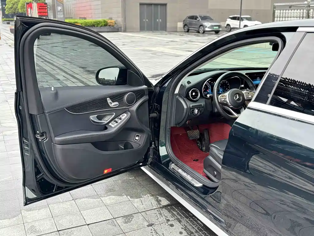 Mercedes-Benz C-Class 2021 — фото 19