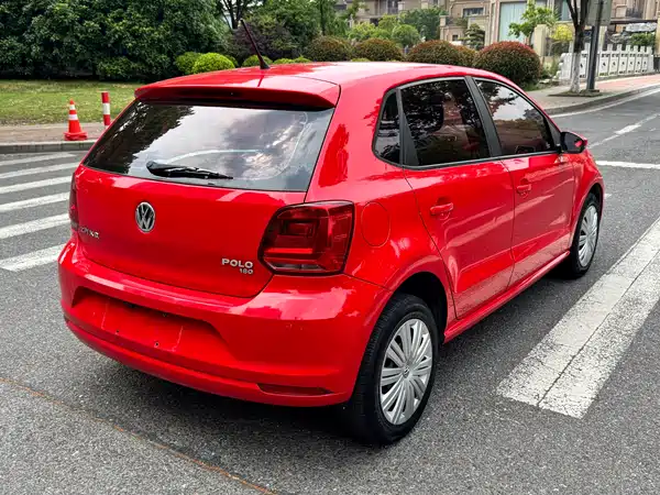 Volkswagen Polo 2016