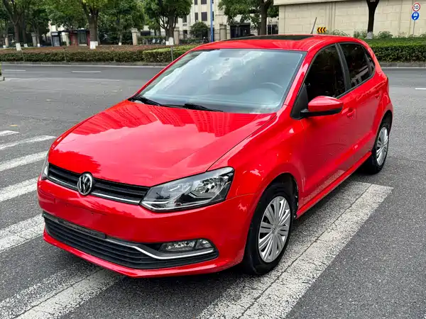 Volkswagen Polo 2016
