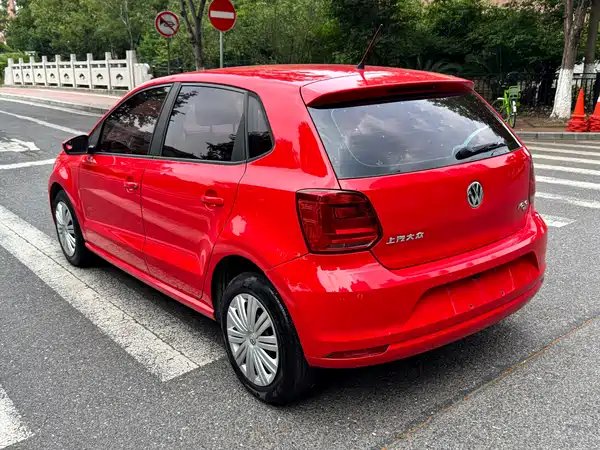 Volkswagen Polo 2016