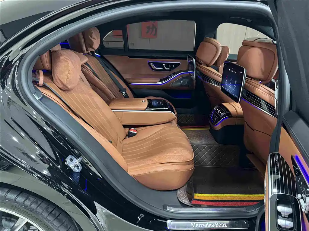 Mercedes-Benz S-Class 2024 — фото 11