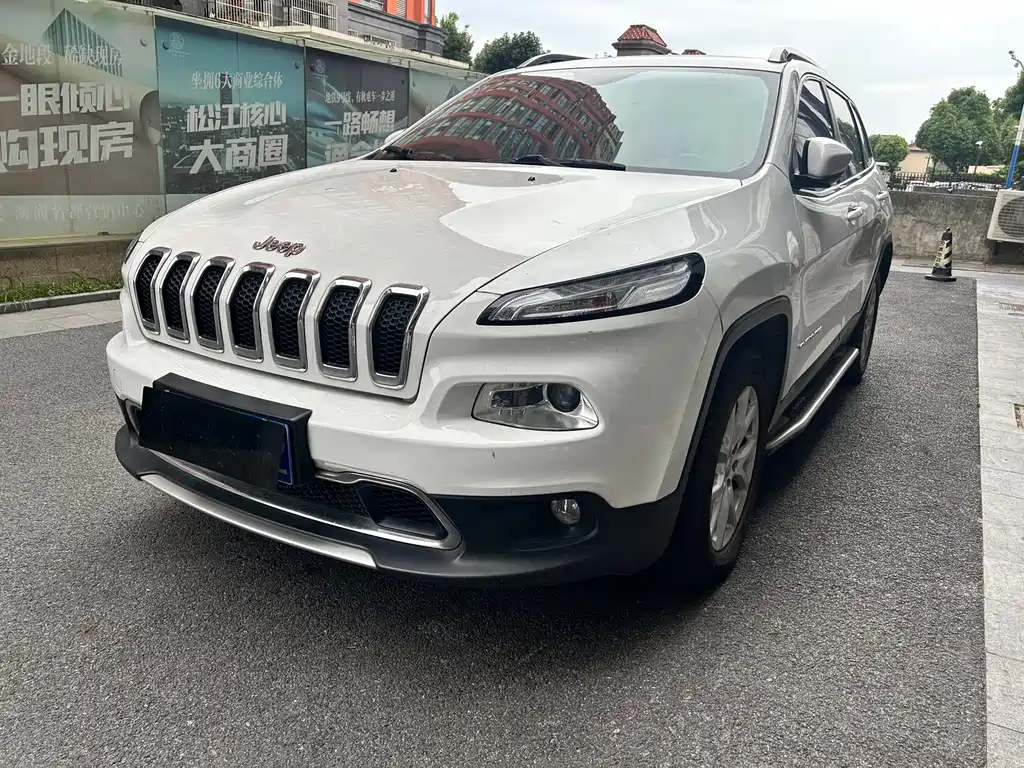 Jeep Cherokee 2018 — фото 1