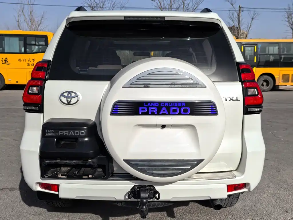 Toyota Prado 2019 — фото 13