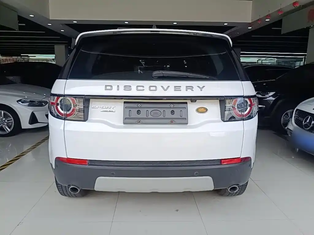 Land Rover Discovery Sport 2017 — фото 6