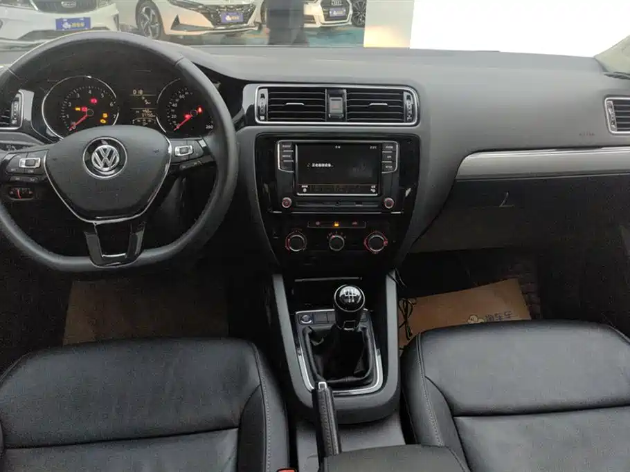 Volkswagen Sagitar 2018 — фото 13
