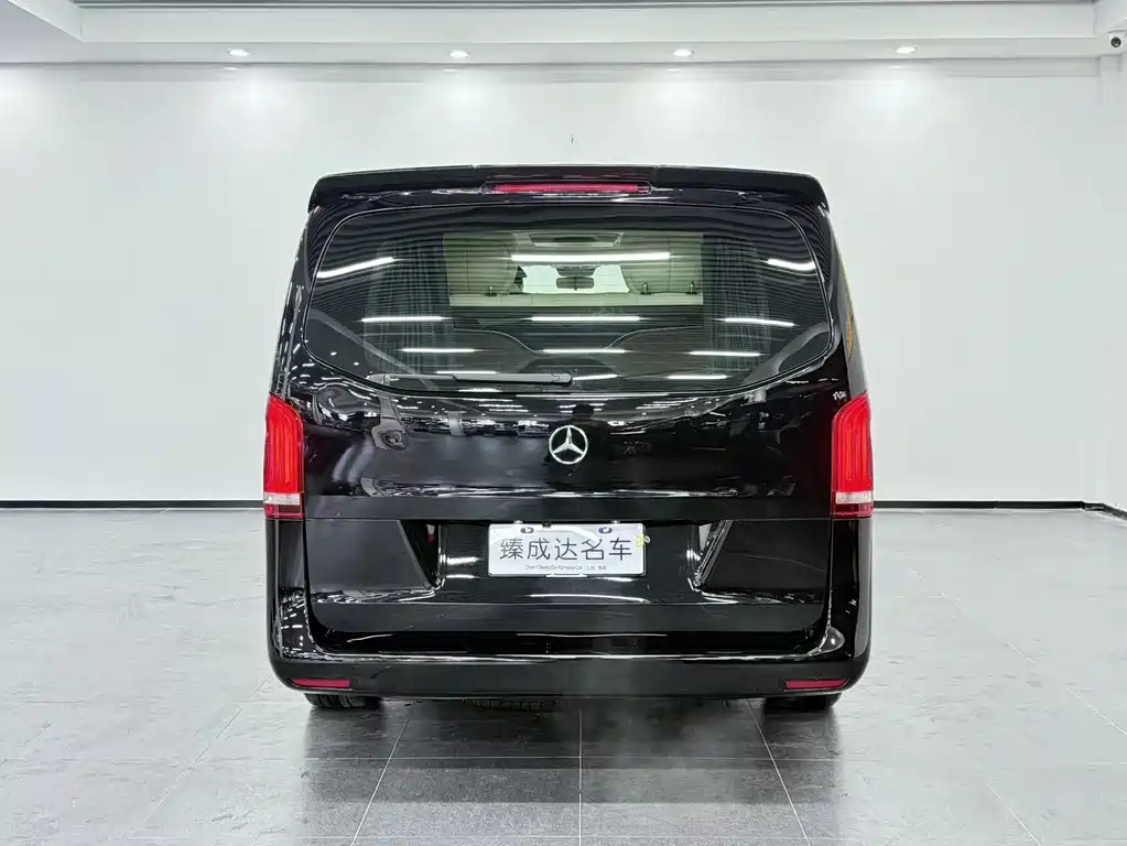 Mercedes-Benz Vito 2022 — фото 4
