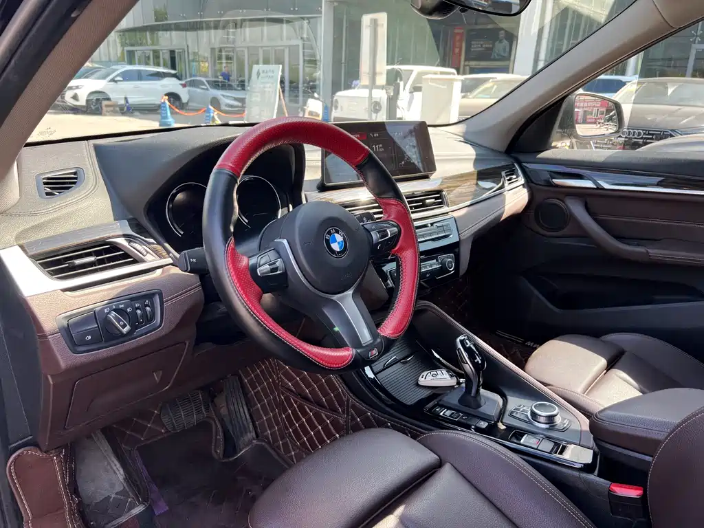 BMW X1 2020 — фото 5