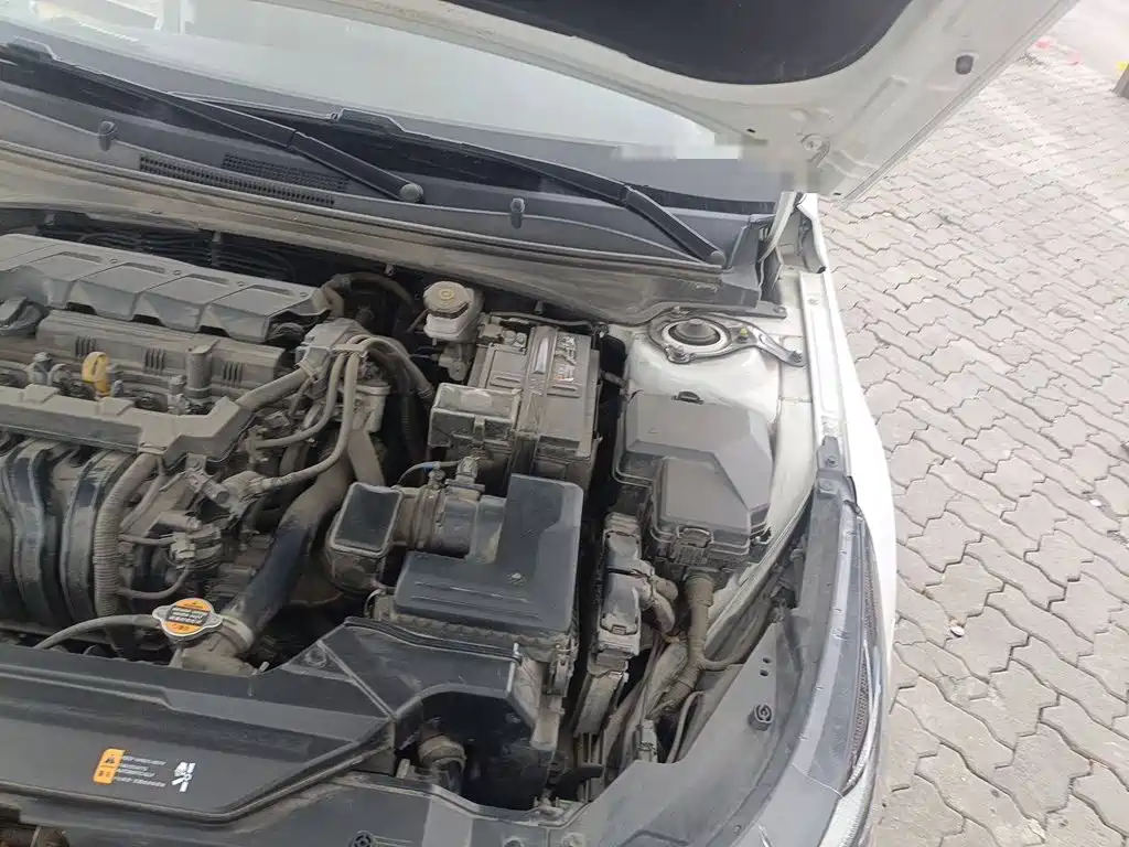 Hyundai Elantra 2023 — фото 24