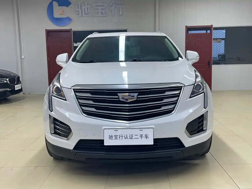 Cadillac XT5 2017 — фото 2