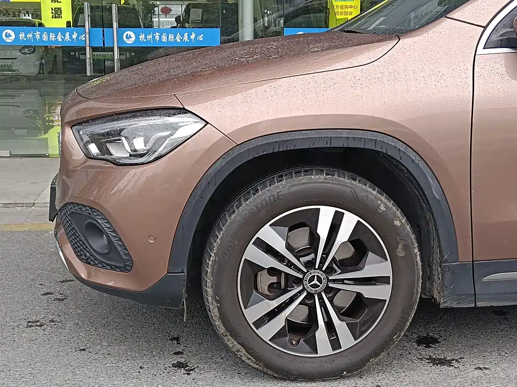 Mercedes-Benz GLA 2023 — фото 4