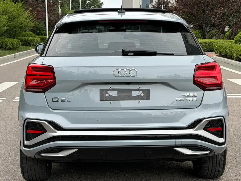 Audi Q2L 2022 — фото 13