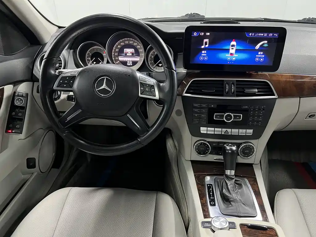 Mercedes-Benz C-Class 2013 — фото 12