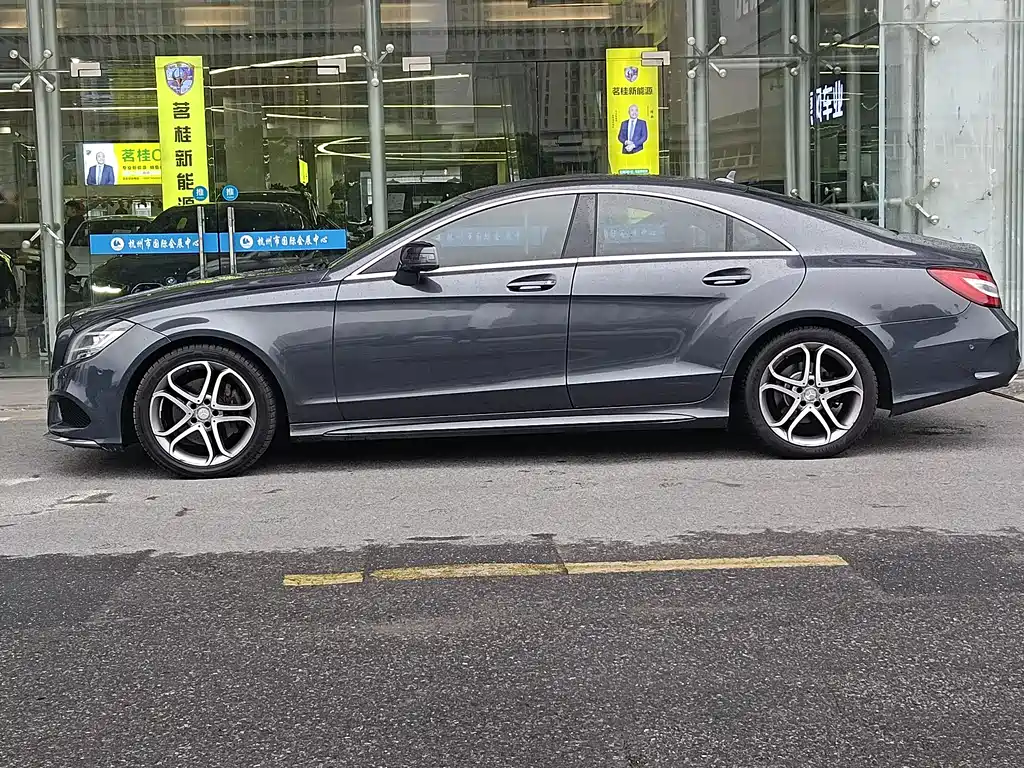 Mercedes-Benz CLS 2016 — фото 5