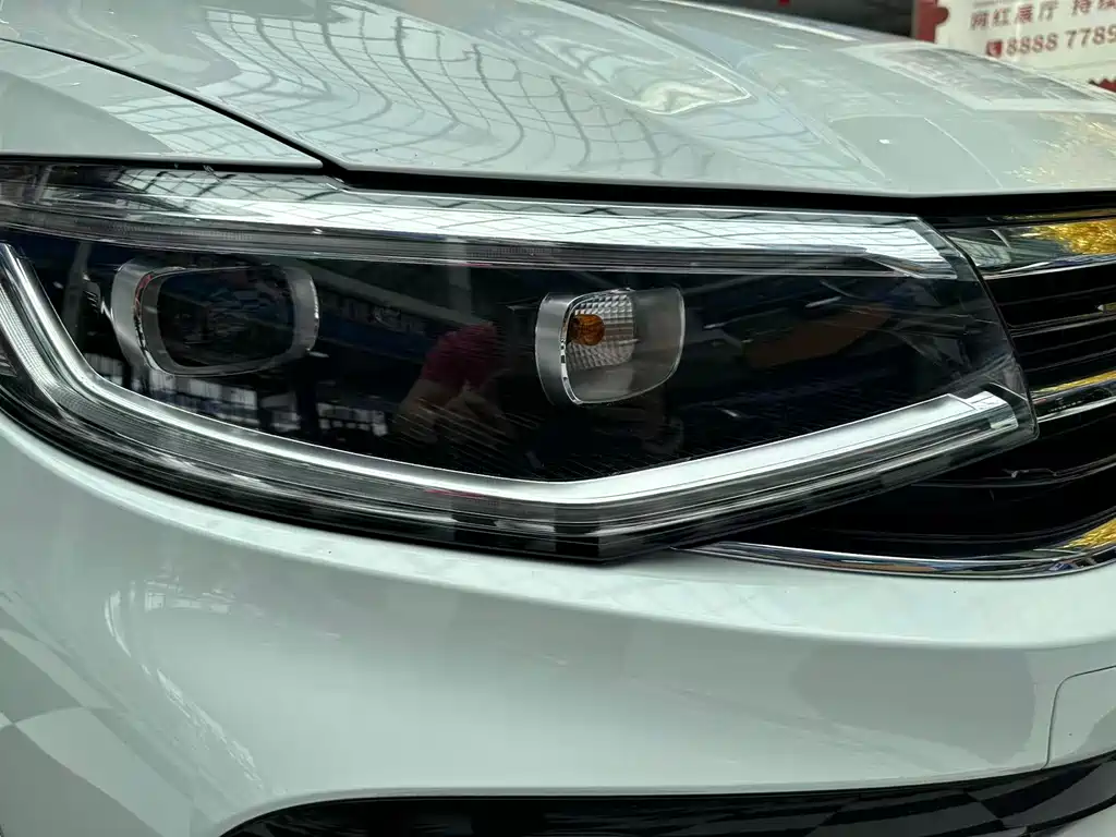 Volkswagen Bora 2023