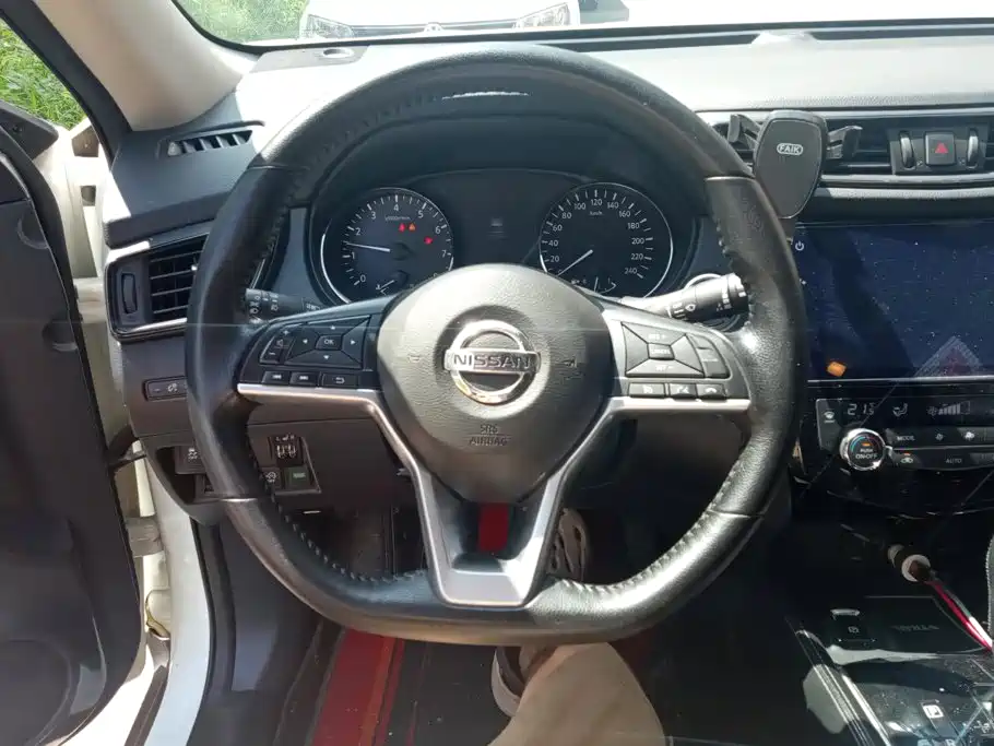 Nissan X-Trail 2020 — фото 15