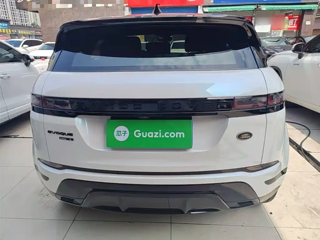 Land Rover Evoque 2021 — фото 6