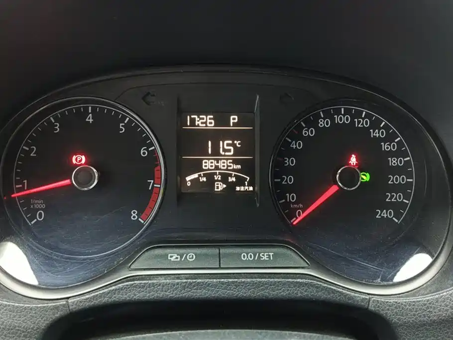 Volkswagen Polo 2018 — фото 14