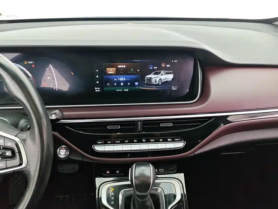 GAC Trumpchi M6 2023 — фото 13