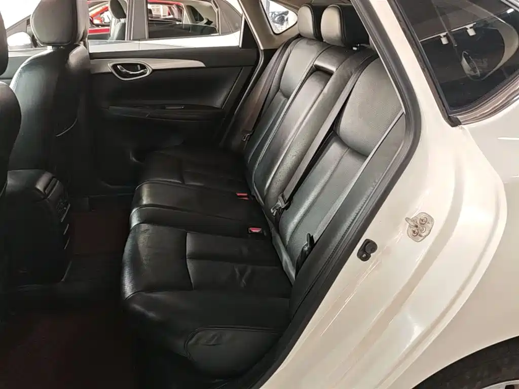 Nissan Sylphy 2015 — фото 17