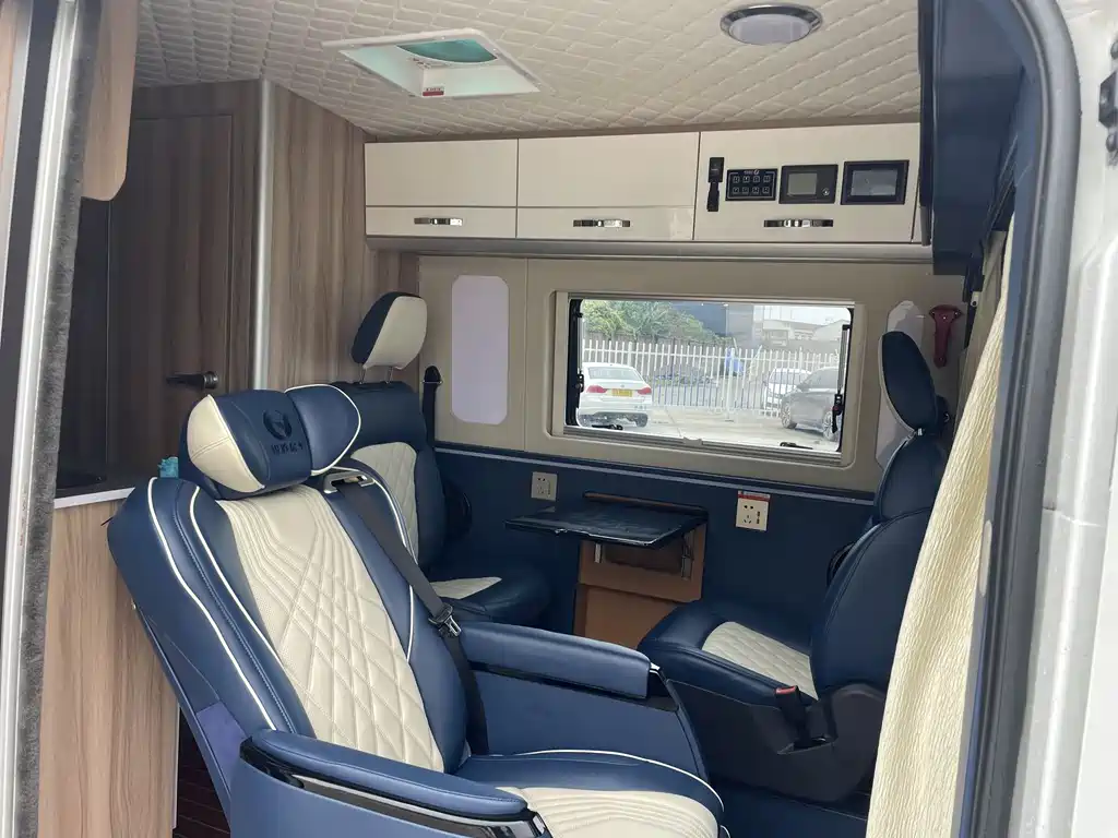 Maxus V90 RV 2022 — фото 45