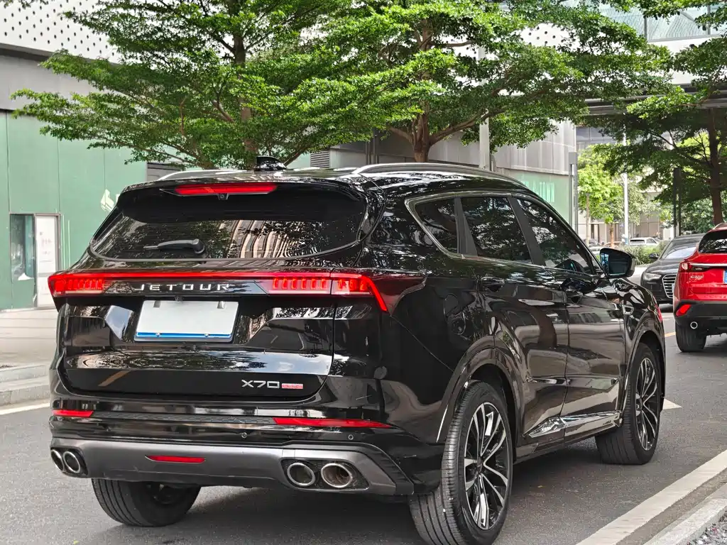 Jetour X70 PLUS 2022 — фото 18