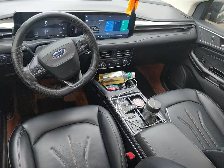 Ford Edge 2021 — фото 16