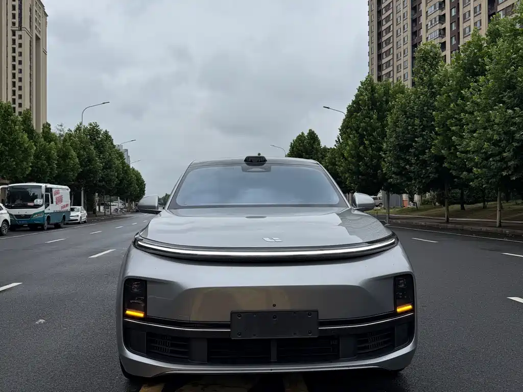 Li Auto Li L9 2024 — фото 2