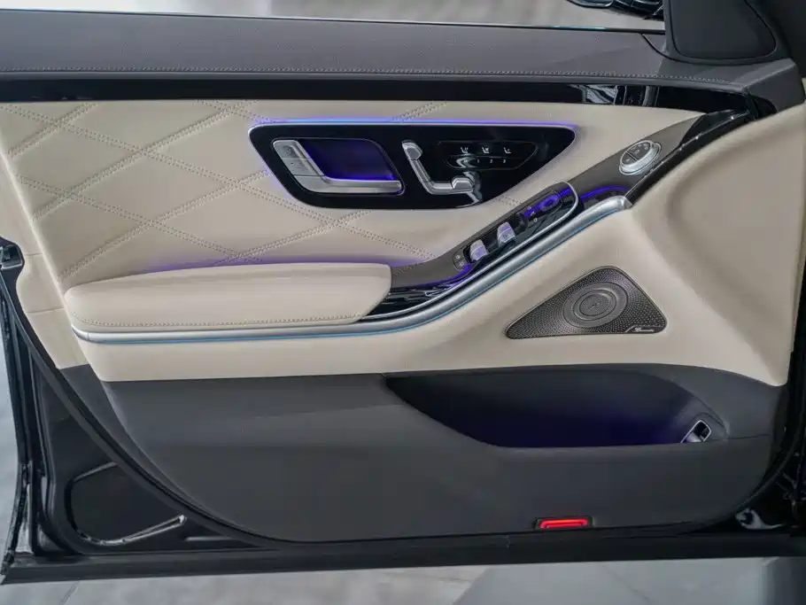 Mercedes-Benz Maybach S-Class 2023 — фото 8