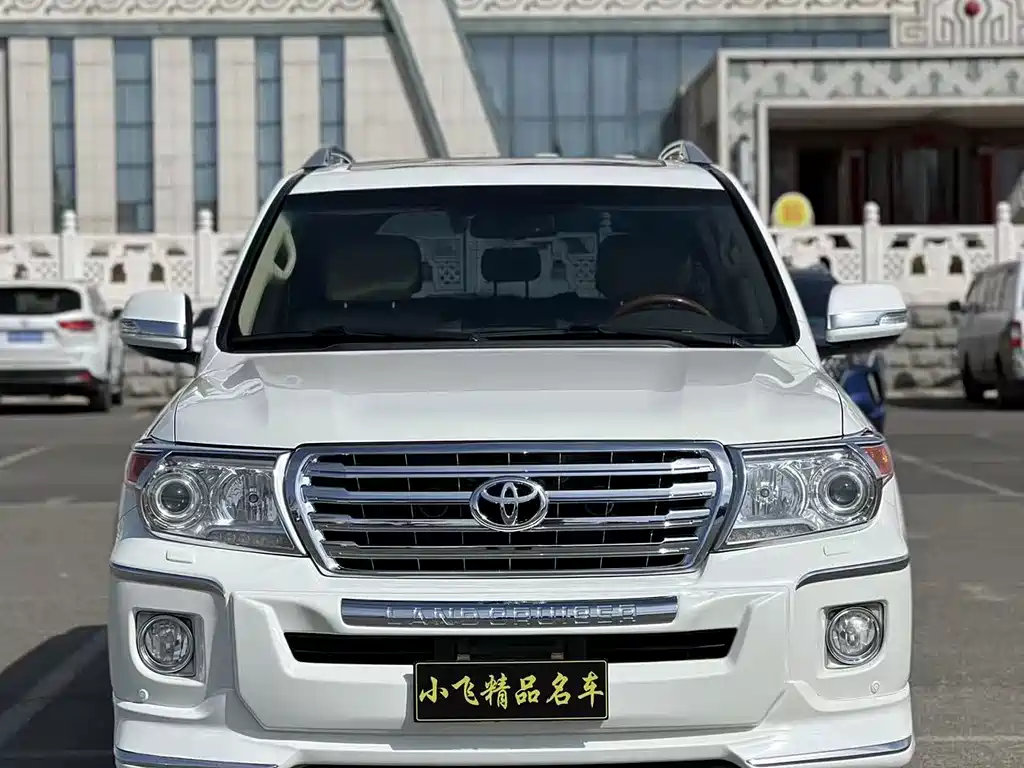 Toyota Land Cruiser 2015 — фото 3