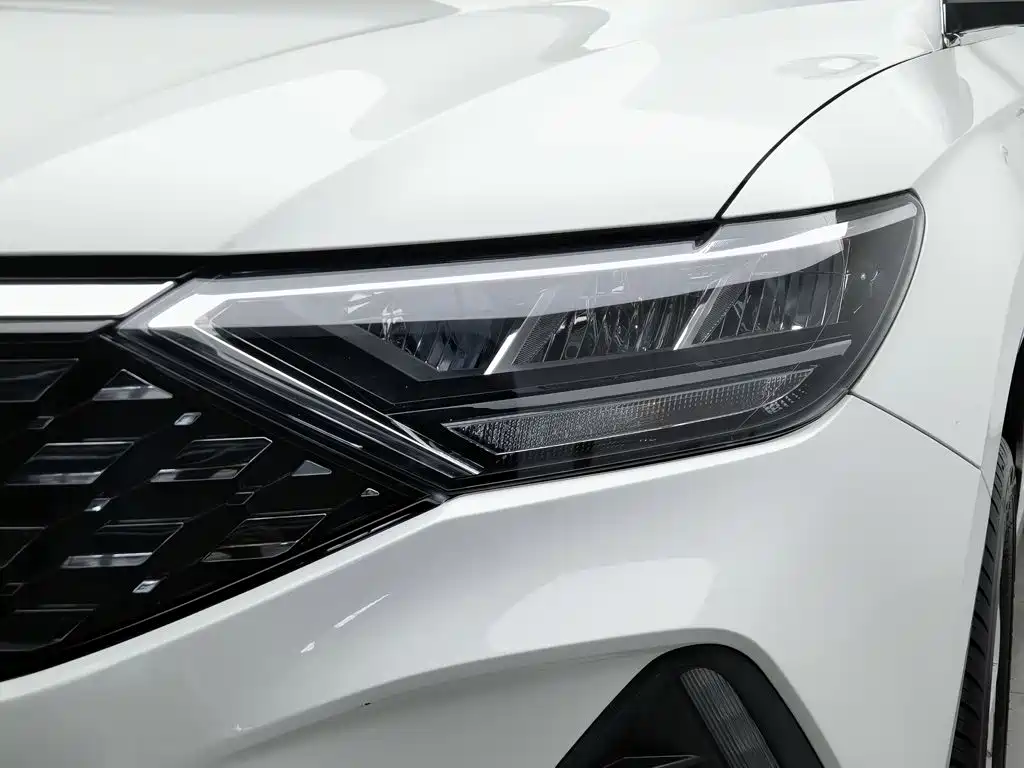 Jetta VS5 2022