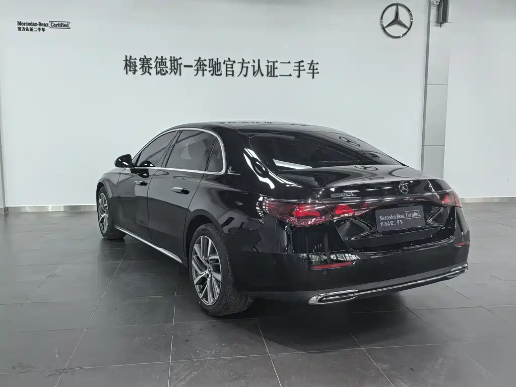 Mercedes-Benz E-Class 2025