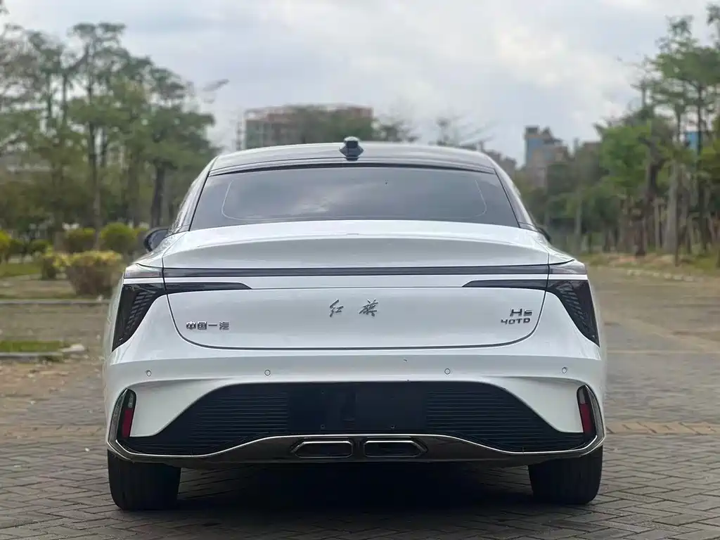 Hongqi H6 2025 — фото 17