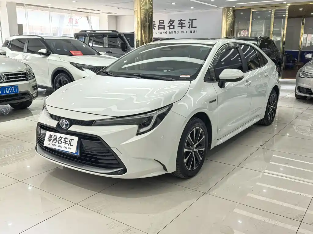 Toyota Levin 2022 — фото 1