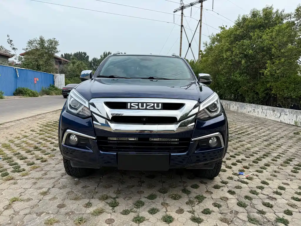 Isuzu D-MAX 2020 — фото 2