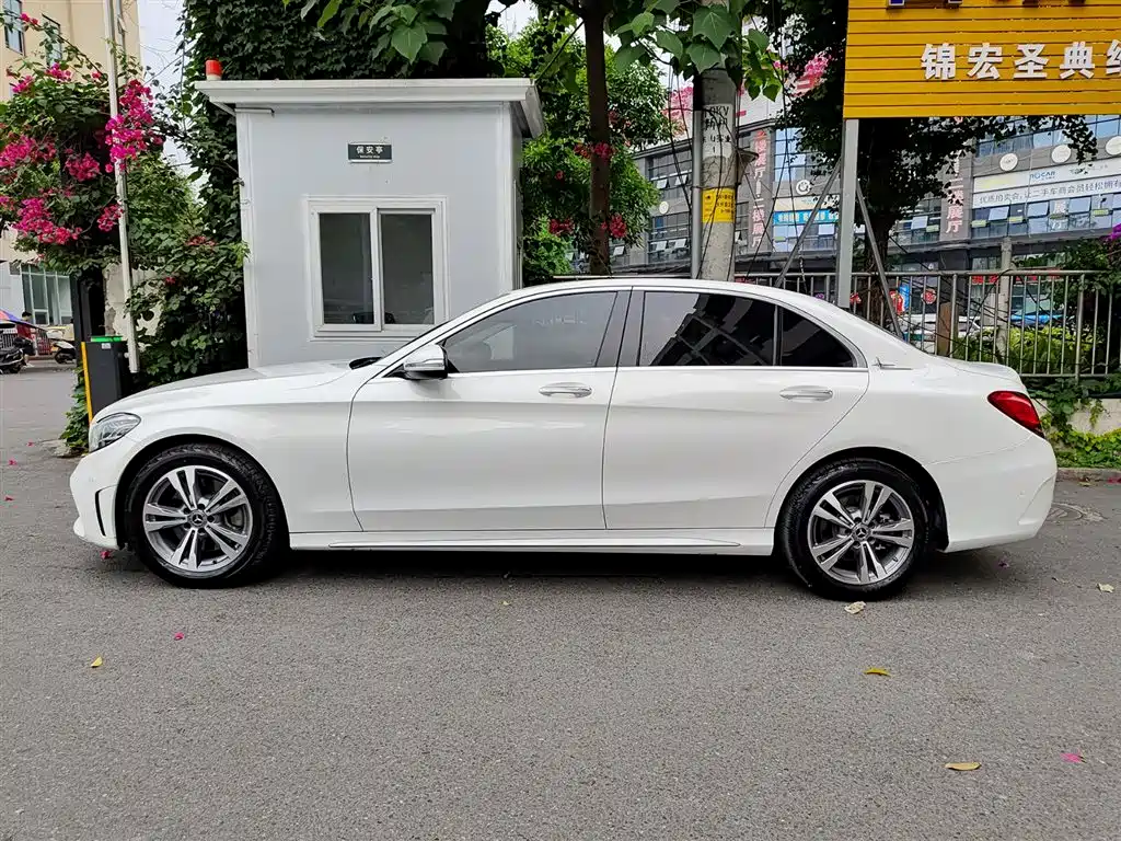 Mercedes-Benz C-Class 2020 — фото 3