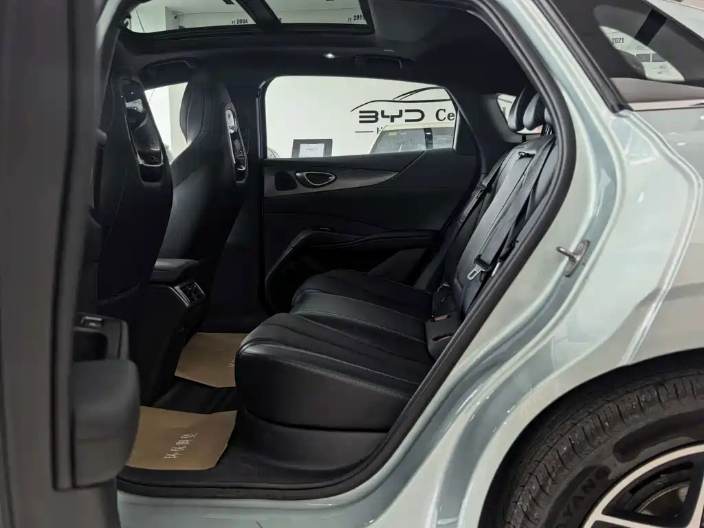BYD Seal 06 2025