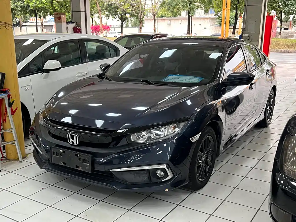Honda Civic 2020 — фото 1