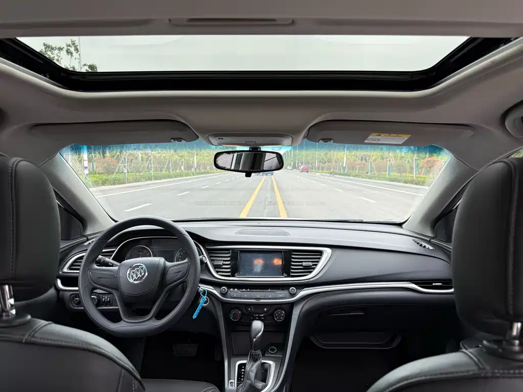 Buick Excelle 2020 — фото 11