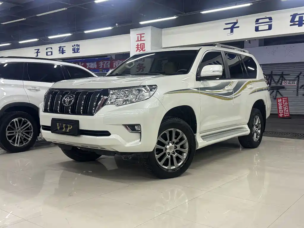 Toyota Prado 2018 — фото 1