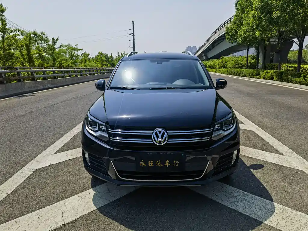 Volkswagen Tiguan 2016 — фото 2